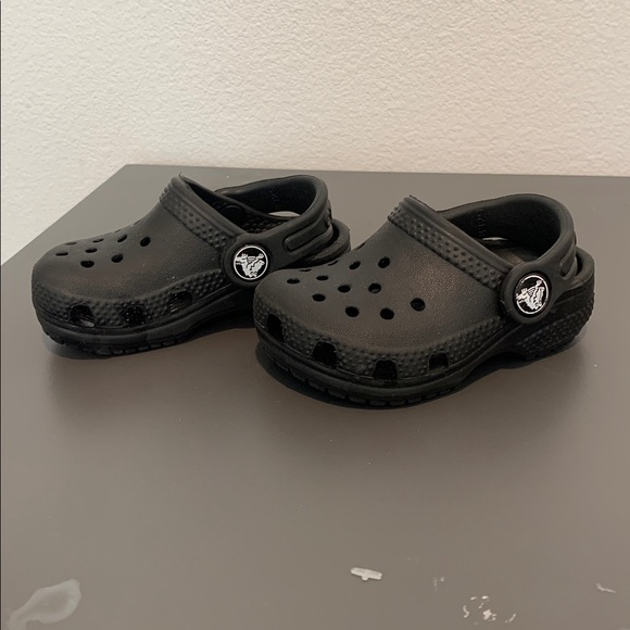 Infant Crocs Littles Clogs - Picture 5 of 9